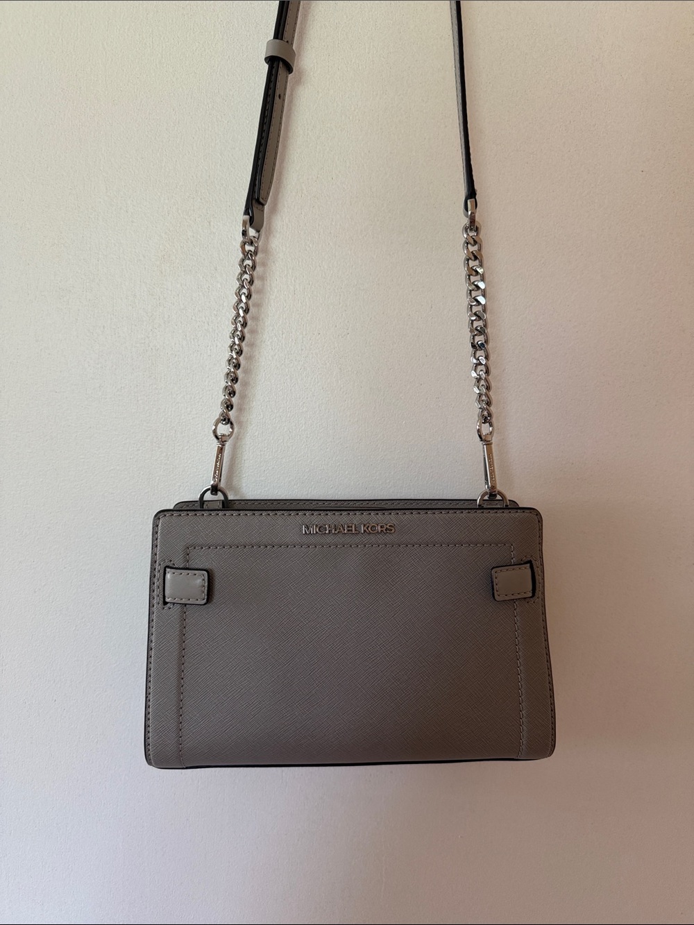 Michael Kors Gray Saffiano Leather Crossbody with Silver Chain - Picture 2 of 6